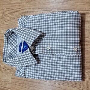 Egara Slim Fit Button up dress shirt size medium non-iron slim fit